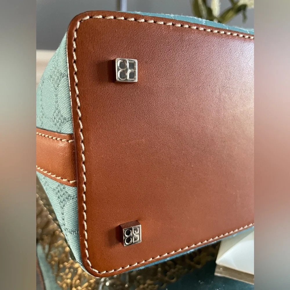 Kate Spade Vintage Noel Dot Shoulder Bag - Picture 4 of 9